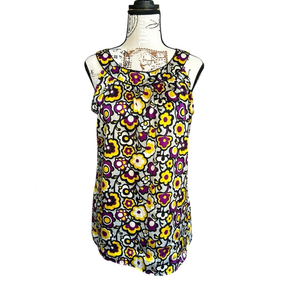 5/$25 NY Collection Y2K Fashion Satin sleeveless top w/bold design size small